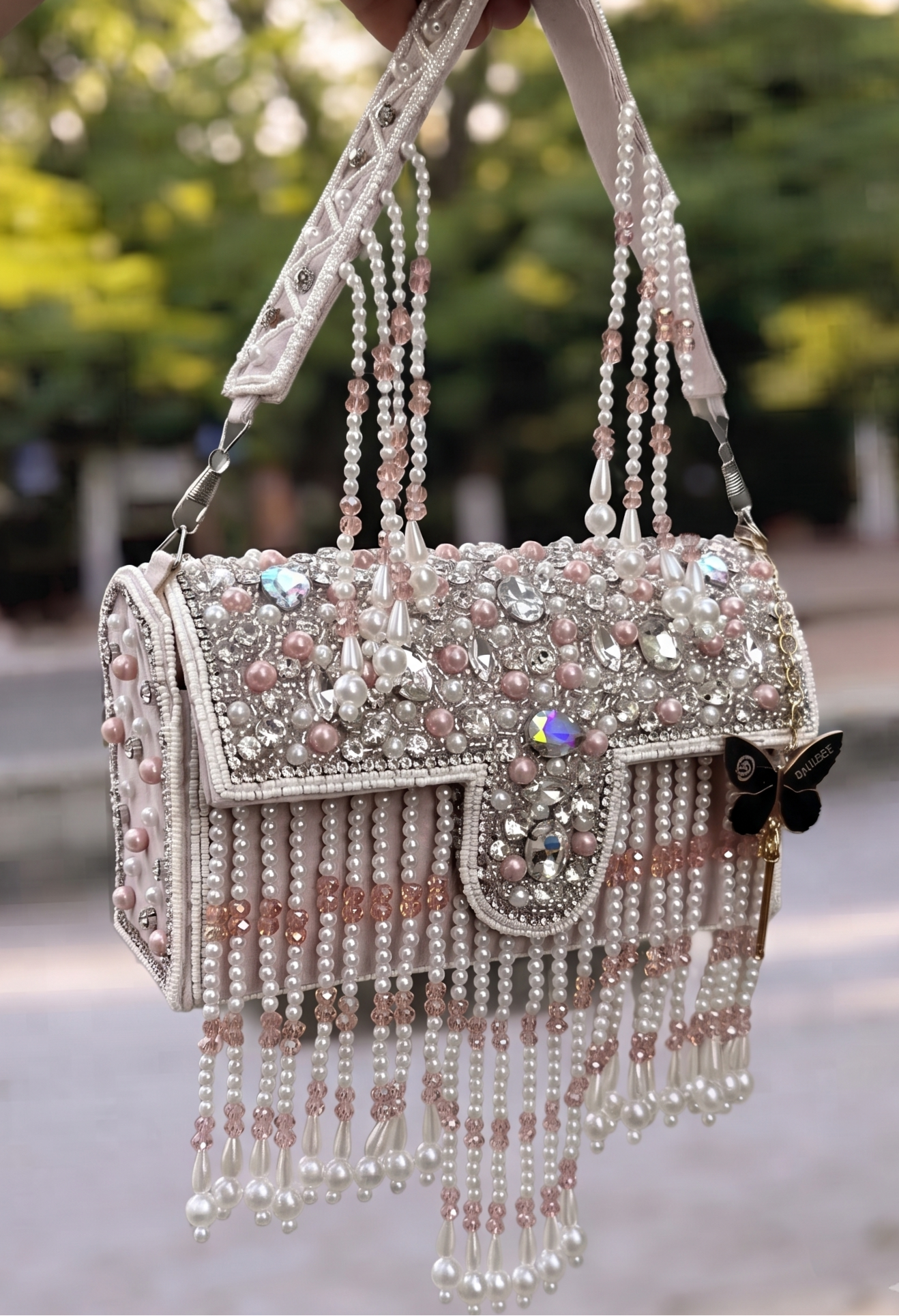Slingss Luxury Range White Beads Hanging Diamond Embroidered Partywear Handbag For Ladies With Handle