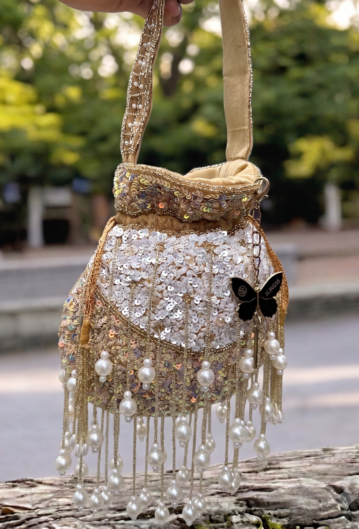 Slingss Exclusive Luxury Range White Pearl Embroidered Partywear Potli For Ladies With Handle