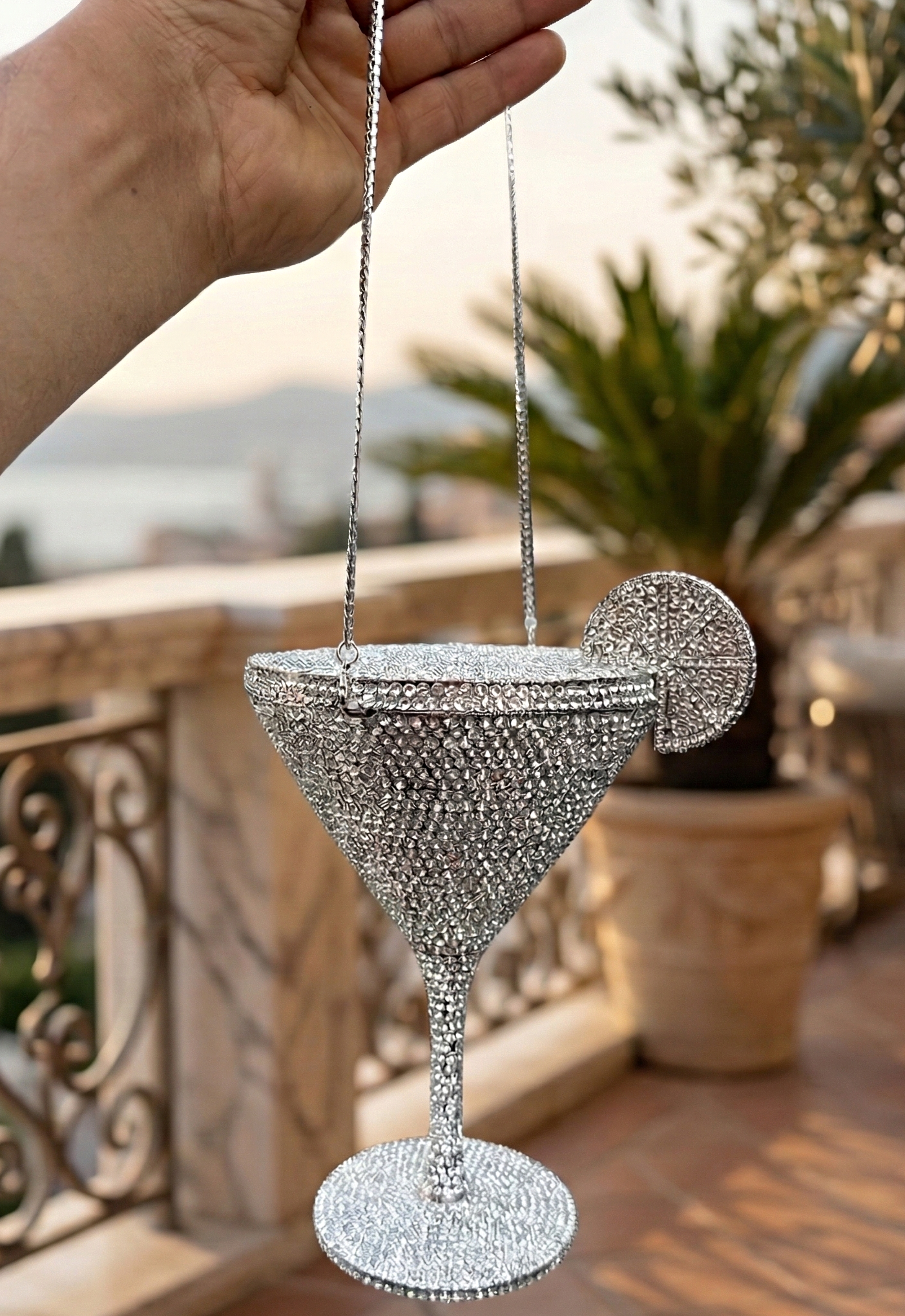 Slingss Super Luxury Wine Shape Exclusive Crystal Partywear Handbag For Ladies With Chain