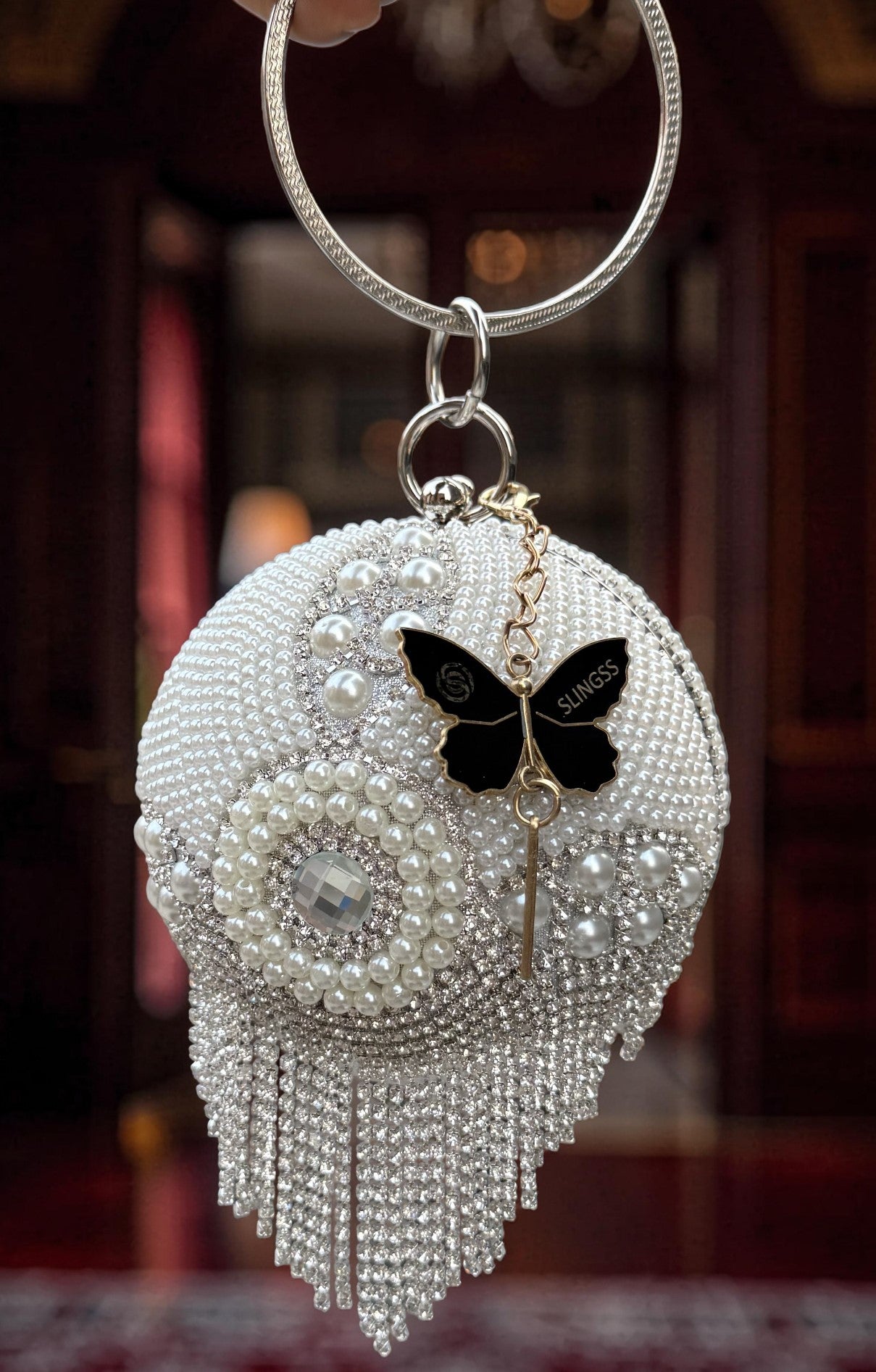 Slingss Exclusive Premium Ball Shaped Partywear Embroidered Clutch For Ladies With Handle & Long Chain