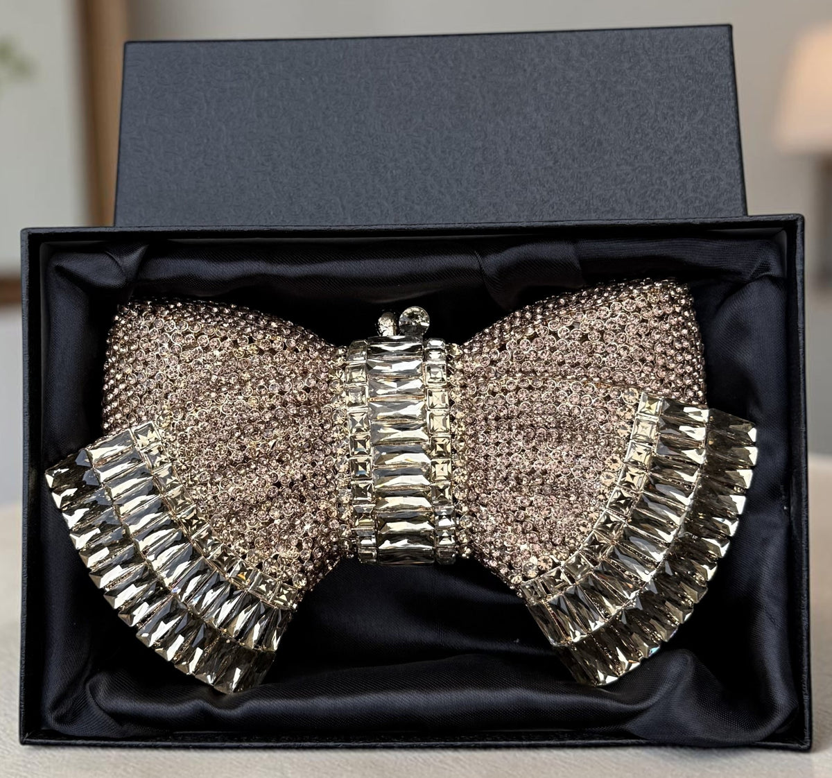 Slingss Super Luxury Butterfly Shape Exclusive Crystal Partywear Handbag For Ladies With Chain