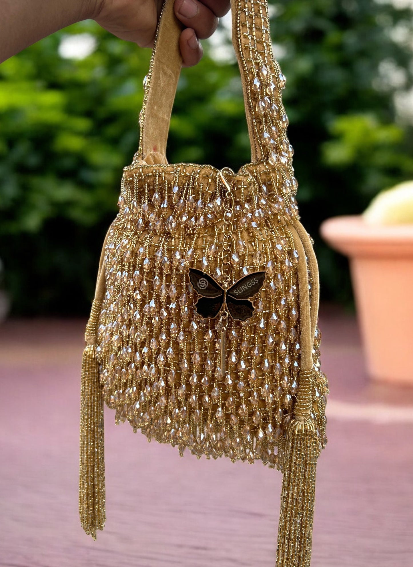 Slingss Exclusive Luxury Range Crystal Partywear Potli For Ladies With Handle